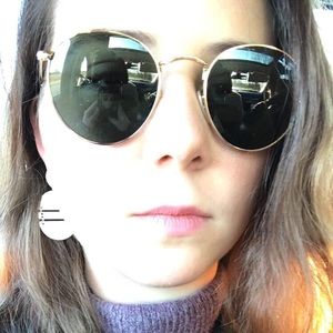 Meet your Posher, Melanie